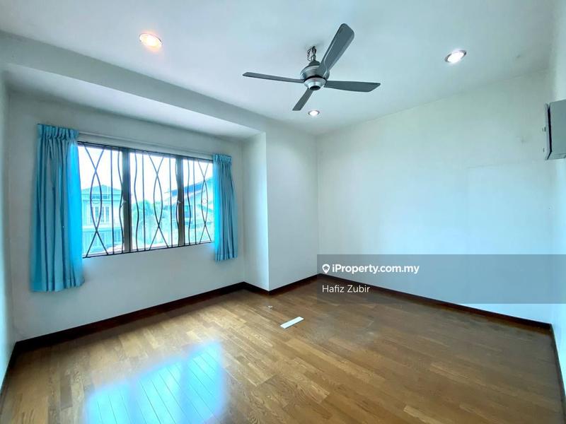 Banglo untuk Dijual di Bandar Seri Putra, Bangi oleh Hafiz Zubir - iProperty.com.my