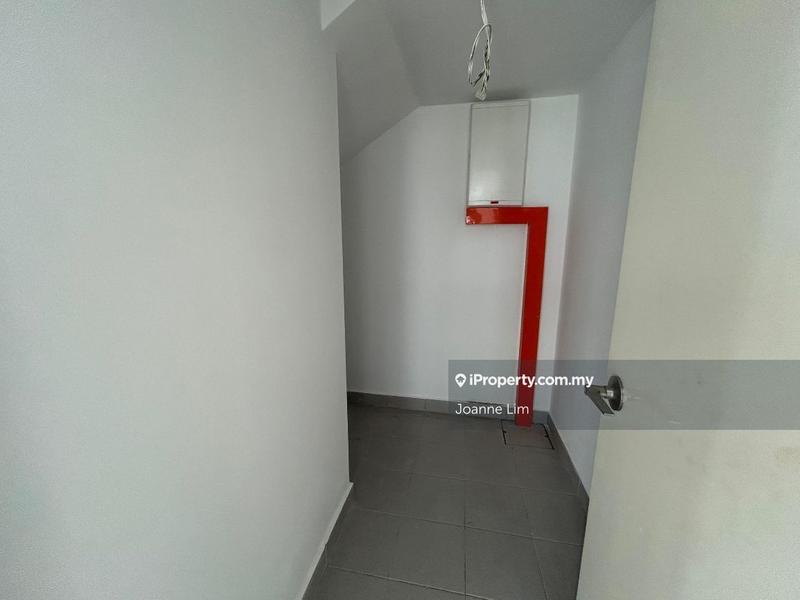 Rumah Berkembar untuk Dijual di Taman Klebang Utama, Klebang oleh Joanne Lim - iProperty.com.my