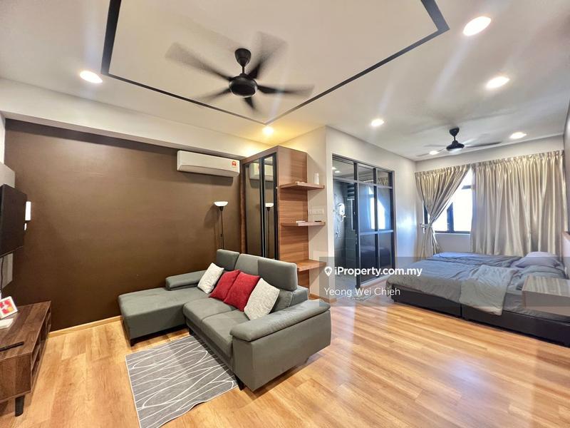 For Sale - The Quartz Residence