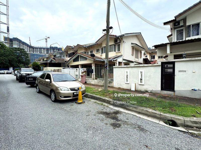 2-storey Terraced House for Sale in Taman Kelana Idaman, Ara Damansara by Cooper Chow - iProperty.com.my