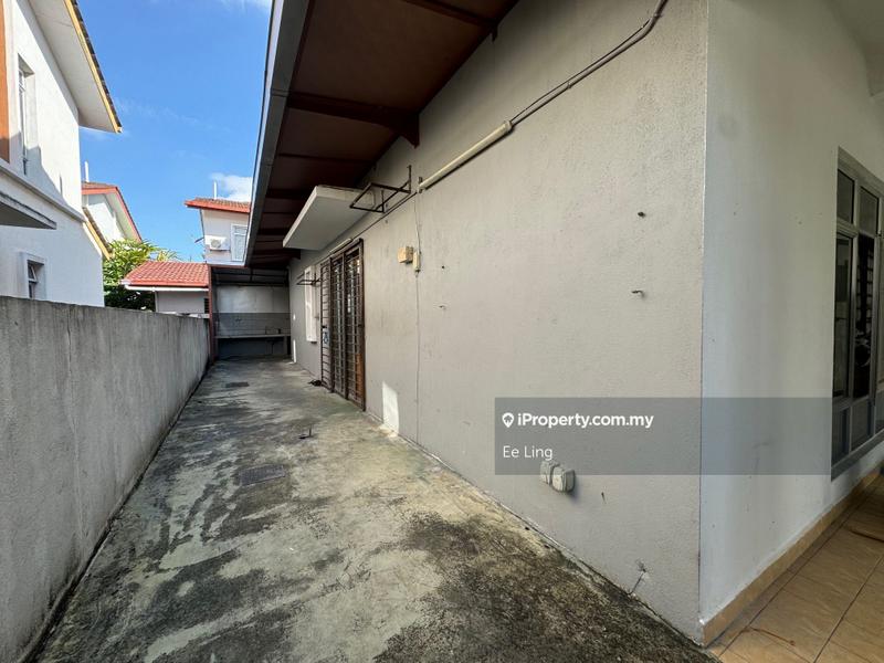 Rumah Berkembar untuk Dijual di Taman Kipark, Puchong oleh Ee Ling - iProperty.com.my