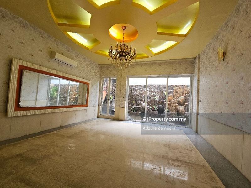 Bungalow House for Sale in Country Heights, Kajang by Adzura Zamedin - iProperty.com.my