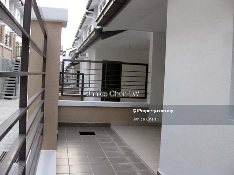 Rumah Berangkai 2.5 Tingkat untuk Disewa di Kinrara Residence, Taman Damai Utama, Puchong, Bandar Kinrara oleh Janice Chen - iProperty.com.my
