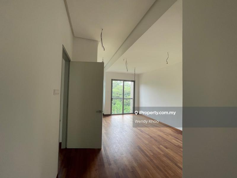 Rumah Teres 3-Tingkat untuk Dijual di Bandar Putra Permai, Seri Kembangan oleh Lawrence Khoo - iProperty.com.my