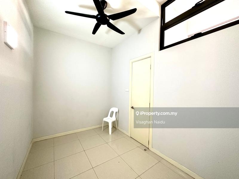 3.5-storey Terraced House for Rent in Bandar Country Homes, Rawang by Visaghan Naidu - iProperty.com.my