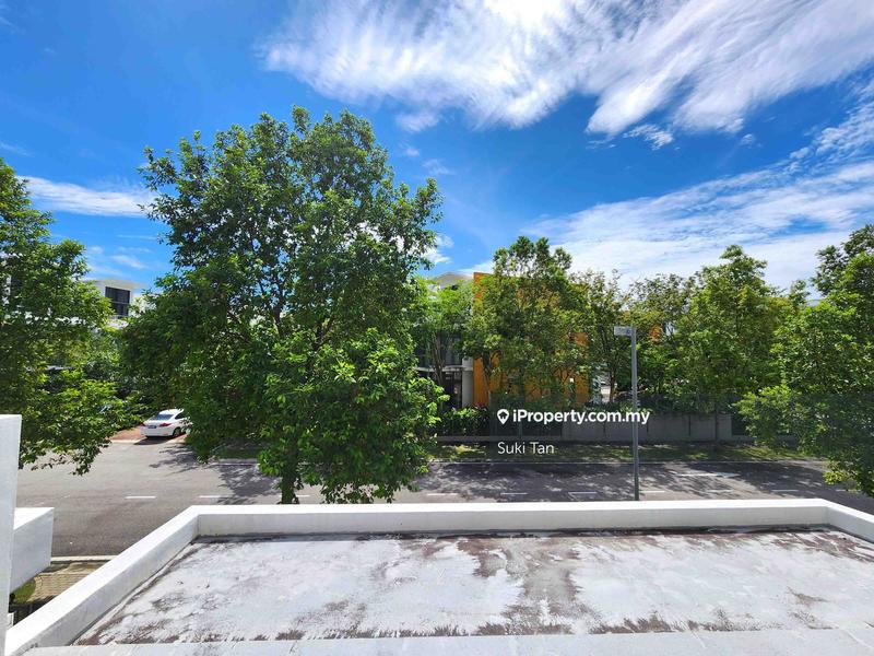 3-storey Terraced House for Sale in Lake Fields, Sungai Besi by Suki Tan - iProperty.com.my