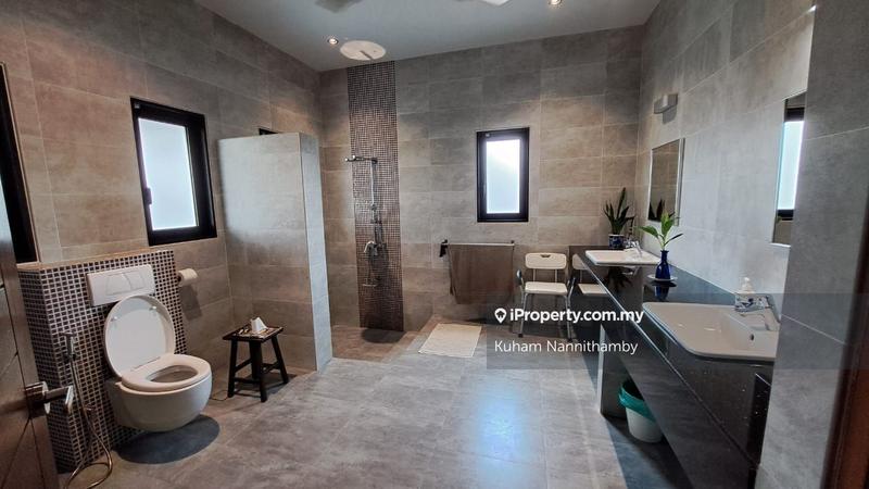 Bungalow House untuk Dijual di Kampung Perwira Jaya, Ampang oleh Kuham Nannithamby - iProperty.com.my