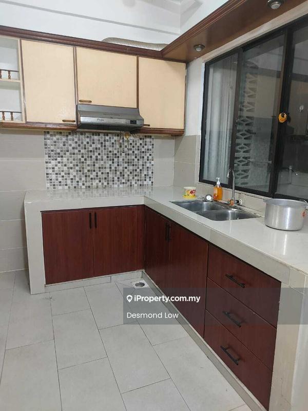 Kondominium untuk Disewa di Waizuri 2 oleh Desmond Low - iProperty.com.my