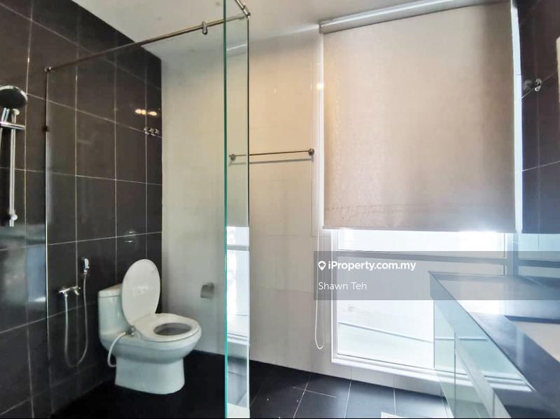 3-storey Terraced House for Sale in Laman Klebang, Klebang by Shawn Teh - iProperty.com.my