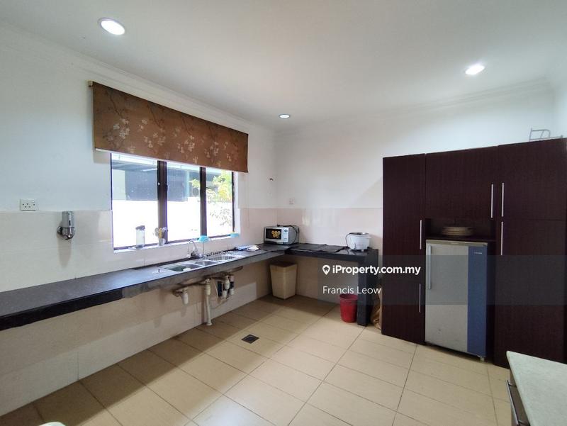 Bungalow House for Rent in Bandar Country Homes, Rawang by Francis Leow - iProperty.com.my
