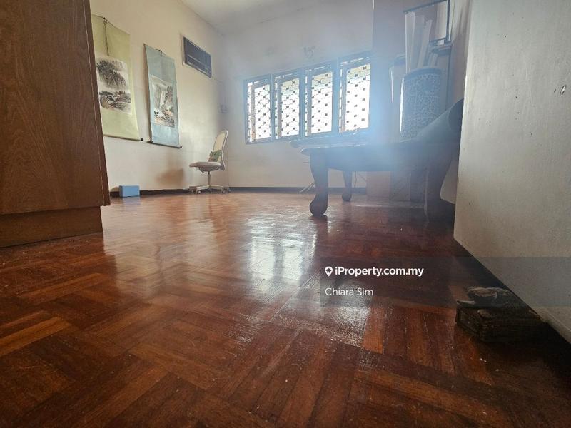 Bungalow House for Sale in Taman Cheras, Cheras by Chiara Sim - iProperty.com.my