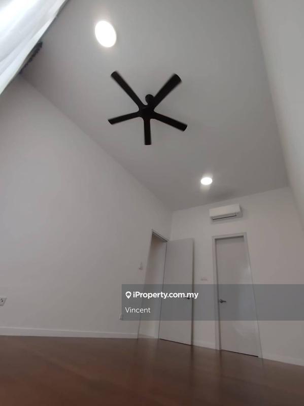 For Rent - The Maple Residences