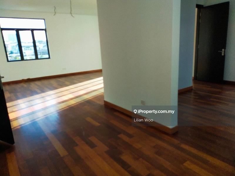Bungalow House untuk Dijual di Bandar Sungai Long, Selangor oleh Lilian Woo - iProperty.com.my