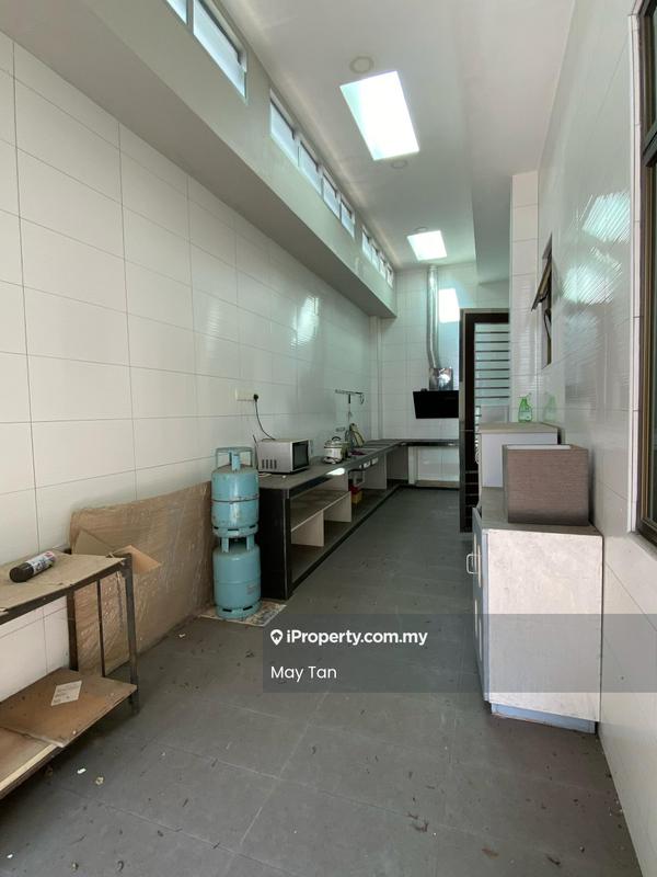 Semi-Detached House for Sale in Taman Kluang Indah, Kluang by May Tan - iProperty.com.my