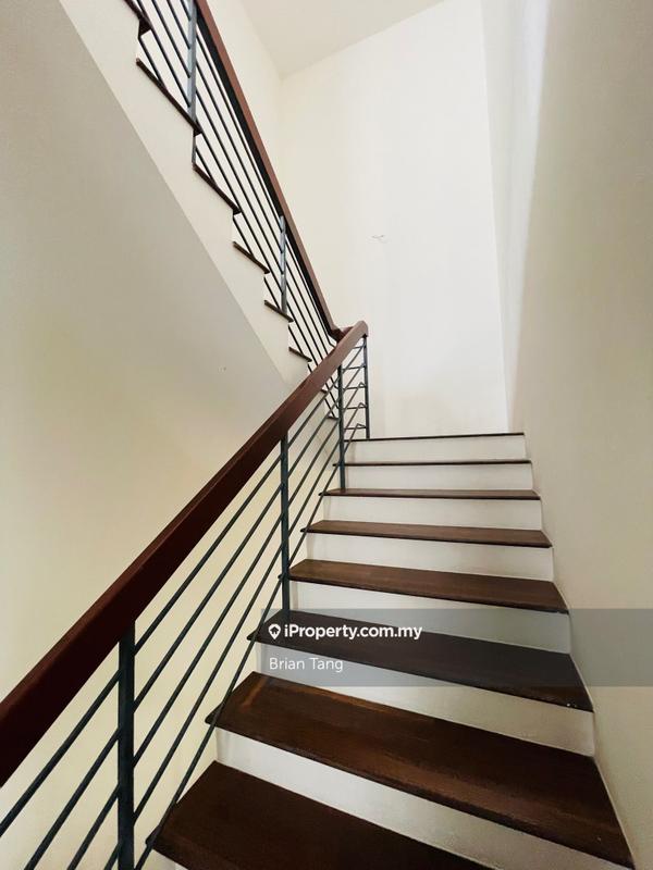 Bungalow House for Sale in Foresthill Damansara, Damansara Perdana by Brian Tang - iProperty.com.my