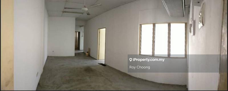 For Sale - Puchong Utama Court 2