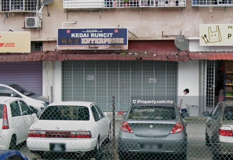 For Sale - Gnd Floor Shop Apartment for Sale at Pandan Cahaya