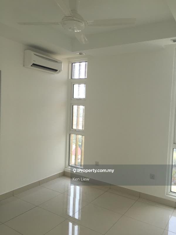 For Sale - Suasana Lumayan