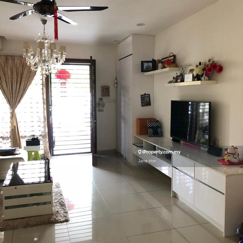 Townhouse for Sale in 16 sierra, Puchong by Jane Hor - iProperty.com.my