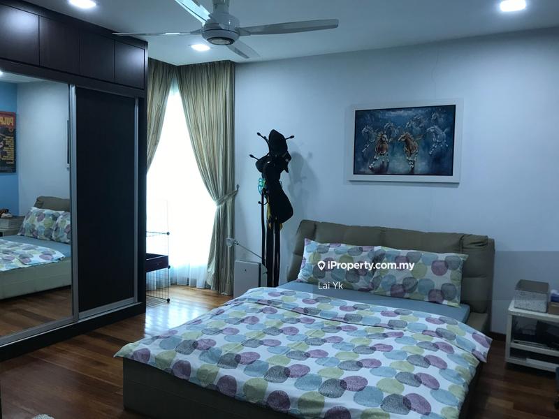 Bungalow House for Sale in Subang Heights, Subang Jaya by Lai Yk - iProperty.com.my