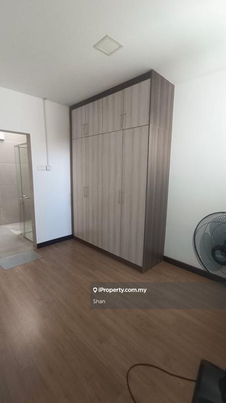 Rumah Berangkai 3 Tingkat untuk Disewa di Temasya Glenmarie, Glenmarie oleh Shan - iProperty.com.my