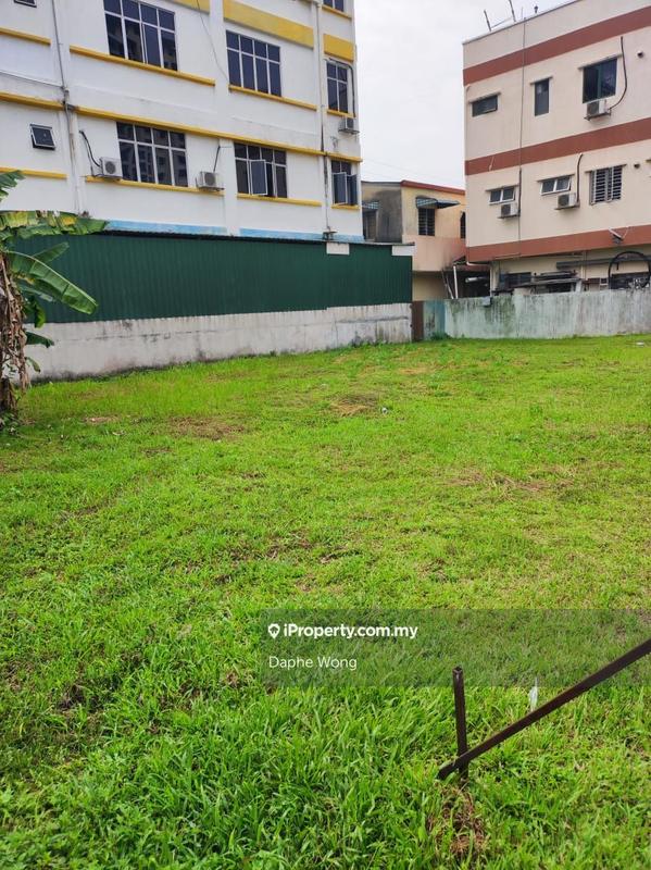 For Rent - KAMPUNG CEMPAKA, KAMPUNG CHEMPAKA, JALAN PJU, PJ, FLAT LAND
