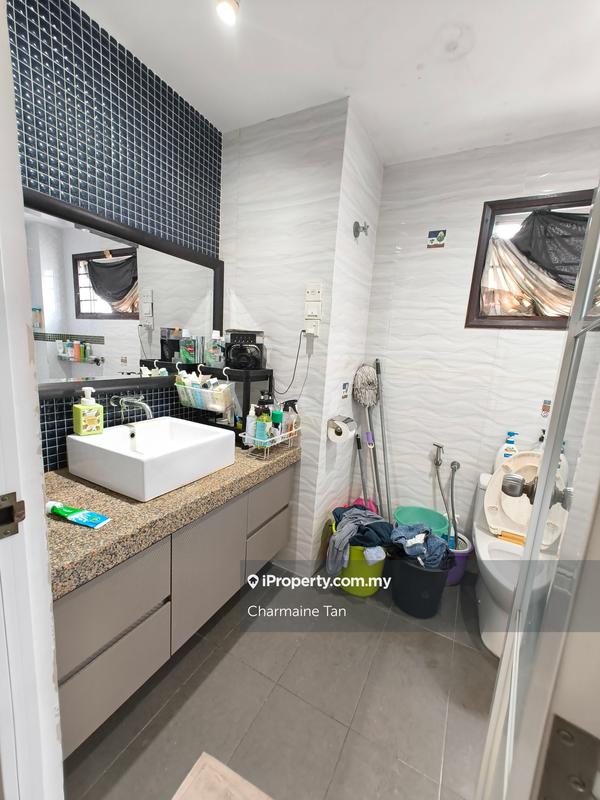Rumah Teres 2-Tingkat untuk Dijual di Taman Segar Perdana, Cheras oleh Charmaine Tan - iProperty.com.my