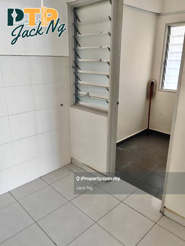 Condominium for Sale in Mahsuri Square by Jack Ng - iProperty.com.my