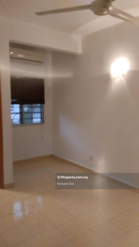 Townhouse for Sale in Taman Sea, Petaling Jaya by Richard Ooi - iProperty.com.my