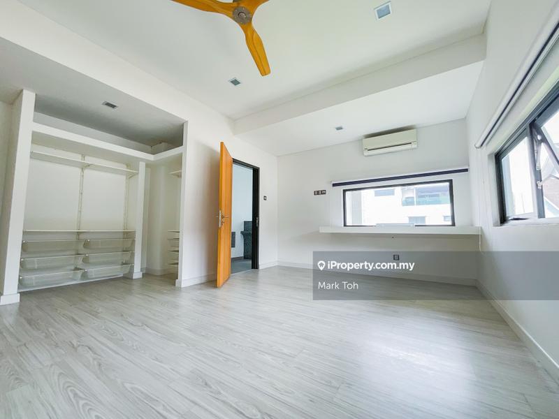 Bungalow House for Sale in Subang Heights, Subang Jaya by Mark Toh - iProperty.com.my