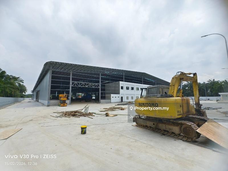 Warehouse for Sale in Kawasan Perusahaan Telok Mengkuang, Telok Panglima Garang by John Tan - iProperty.com.my