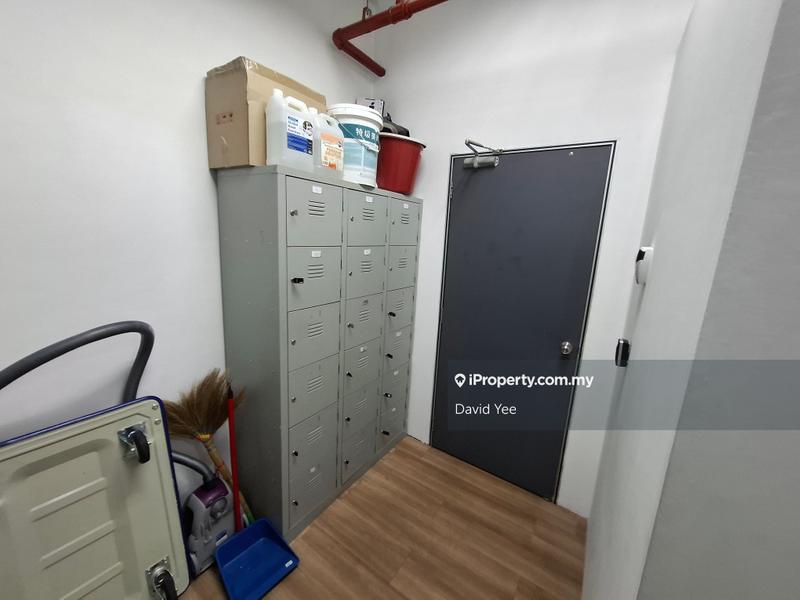 Pejabat untuk Dijual di 8trium Office Tower, Bandar Sri Damansara oleh David Yee - iProperty.com.my