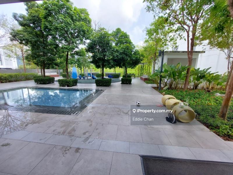 Rumah Berangkai 3 Tingkat untuk Dijual di 16 Quartz Courtyard Villa, Melawati oleh Eddie Chan - iProperty.com.my