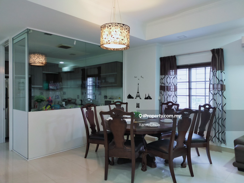 Rumah Bandar untuk Dijual di Country Heights, Kajang oleh Xann Chua - iProperty.com.my