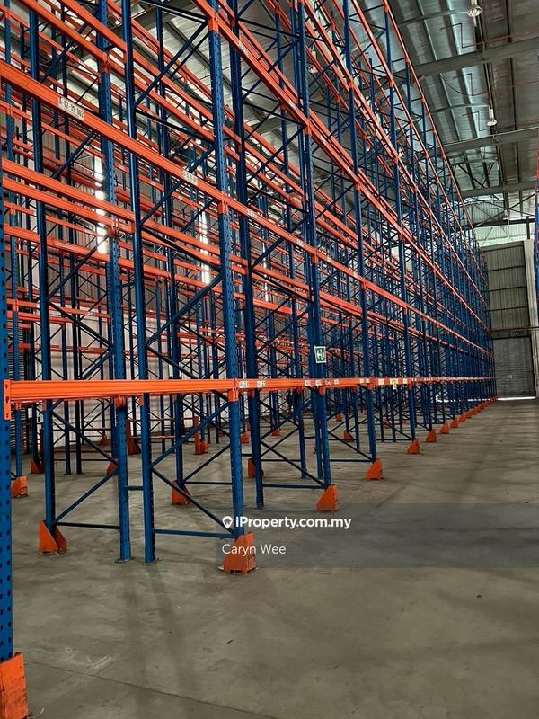 For Rent - RACKING READY 50ft height with LOADING BAY warehouse-factory for rent at Bukit Jelutong Shah Alam