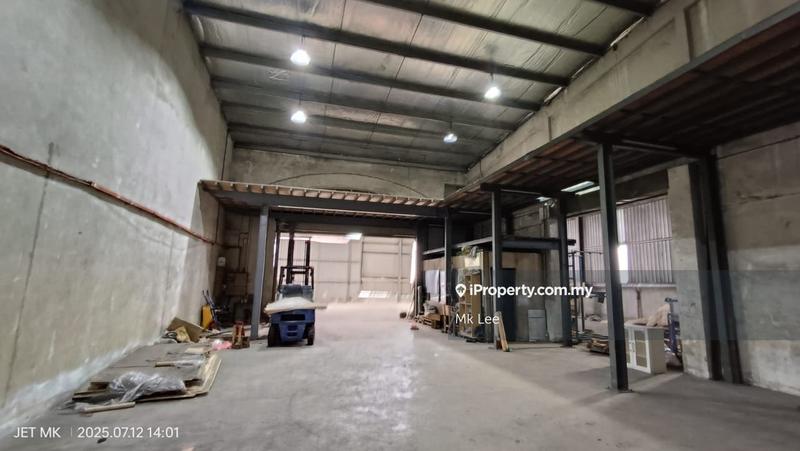 For Sale - Klang Utama 1.5 Storey Semi D Factory Warehouse, Near Kapar