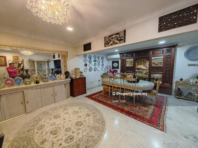Rumah Berkembar untuk Dijual di Kelana Jaya, Petaling Jaya oleh Ivan Lee - iProperty.com.my