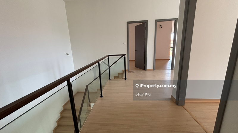 Rumah Berkembar untuk Dijual di Miri, Sarawak oleh Jelly Kiu - iProperty.com.my