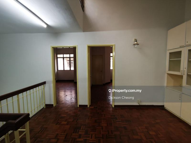 Rumah Berangkai 2 Tingkat untuk Dijual di Jalan bu4, Bandar Utama oleh Dickson Cheong - iProperty.com.my
