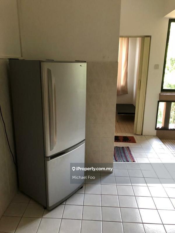 Rumah Bandar untuk Dijual di Serdang, Seri Kembangan oleh Michael Foo - iProperty.com.my