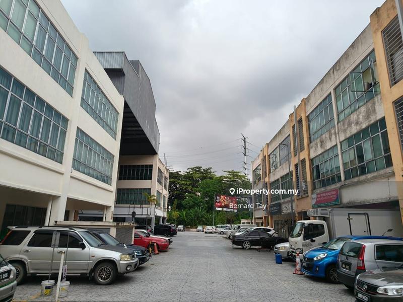 Shop / Office untuk Dijual di Taman Connaught, Cheras oleh Bernard Tay - iProperty.com.my
