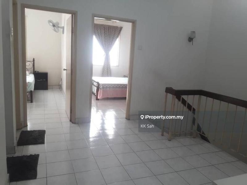 Rumah Teres 2-Tingkat untuk Dijual di Prima Saujana, Kajang oleh KK Sah - iProperty.com.my