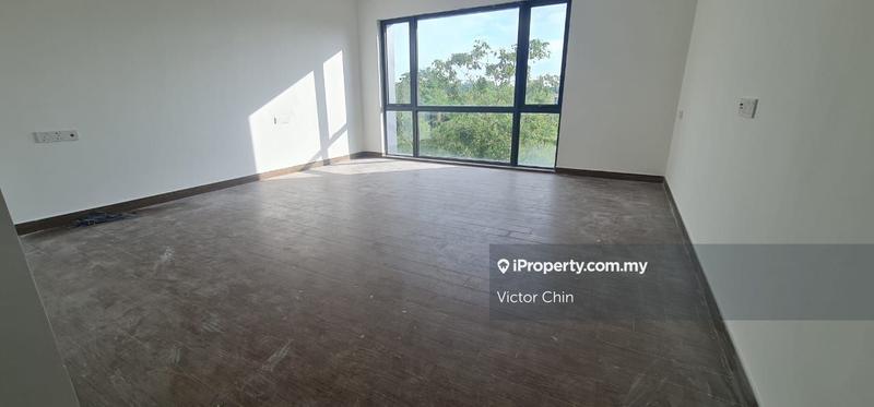 3-storey Terraced House for Sale in Forest City Golf Resort Villa, Johor Bahru by Victor Chin - iProperty.com.my