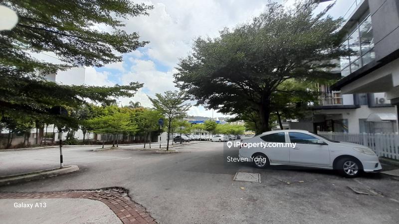 Commercial Semi-D for Sale in Taman Equine, Seri Kembangan by Steven Yong - iProperty.com.my