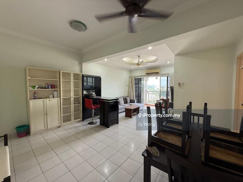 Condominium for Sale in La Vista Condominiums by Jy Wong - iProperty.com.my