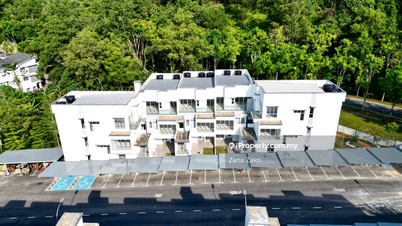 Townhouse for Sale in Upper Floor Hijauan Kemensah, Ampang by Zana Zakri - iProperty.com.my