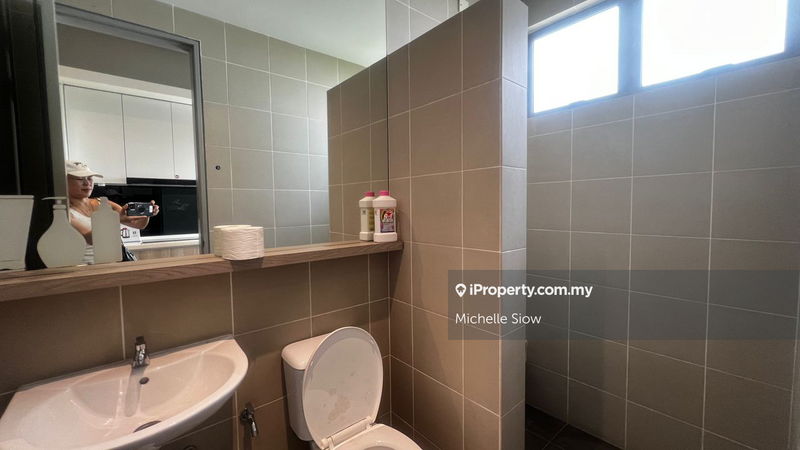 Rumah Berkembar untuk Dijual di Taman Semanja, Kajang oleh Michelle Siow - iProperty.com.my