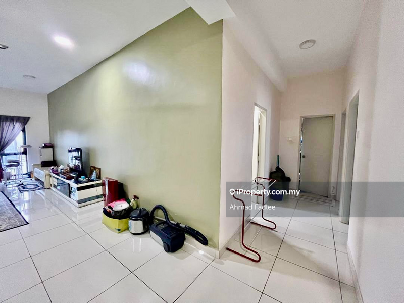 Condominium for Sale in Lake Vista Residence (Tasik Vista Residen) by Ahmad Fadlee - iProperty.com.my