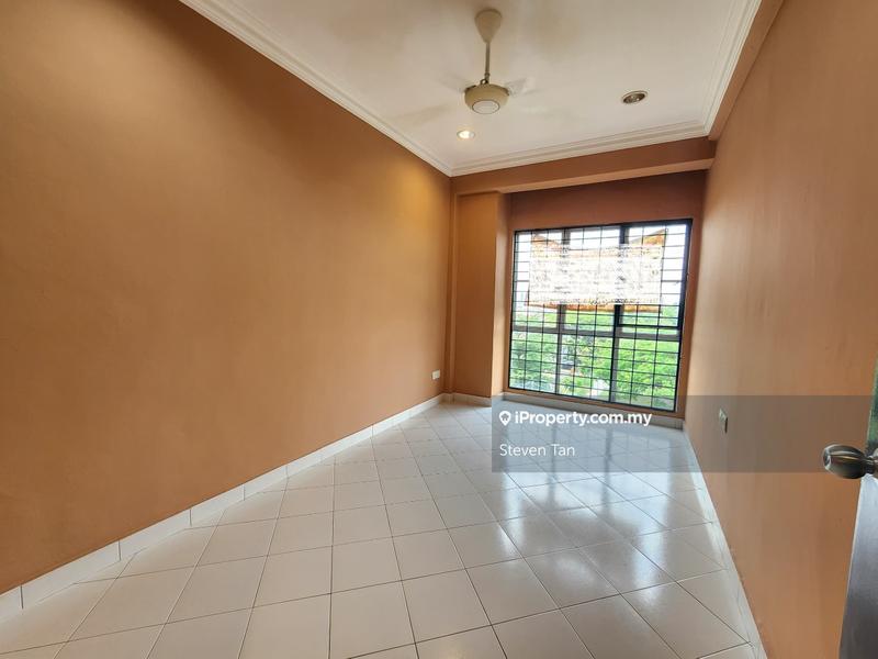 For Sale - La Vista Condominiums