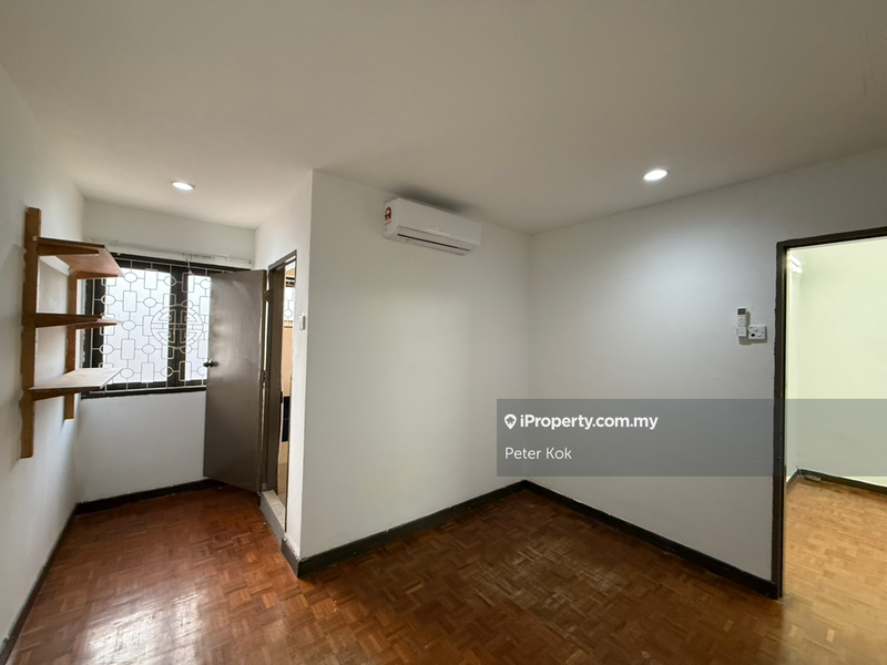 Rumah Berangkai 2 Tingkat untuk Dijual di SS2, Petaling Jaya oleh Peter Kok - iProperty.com.my